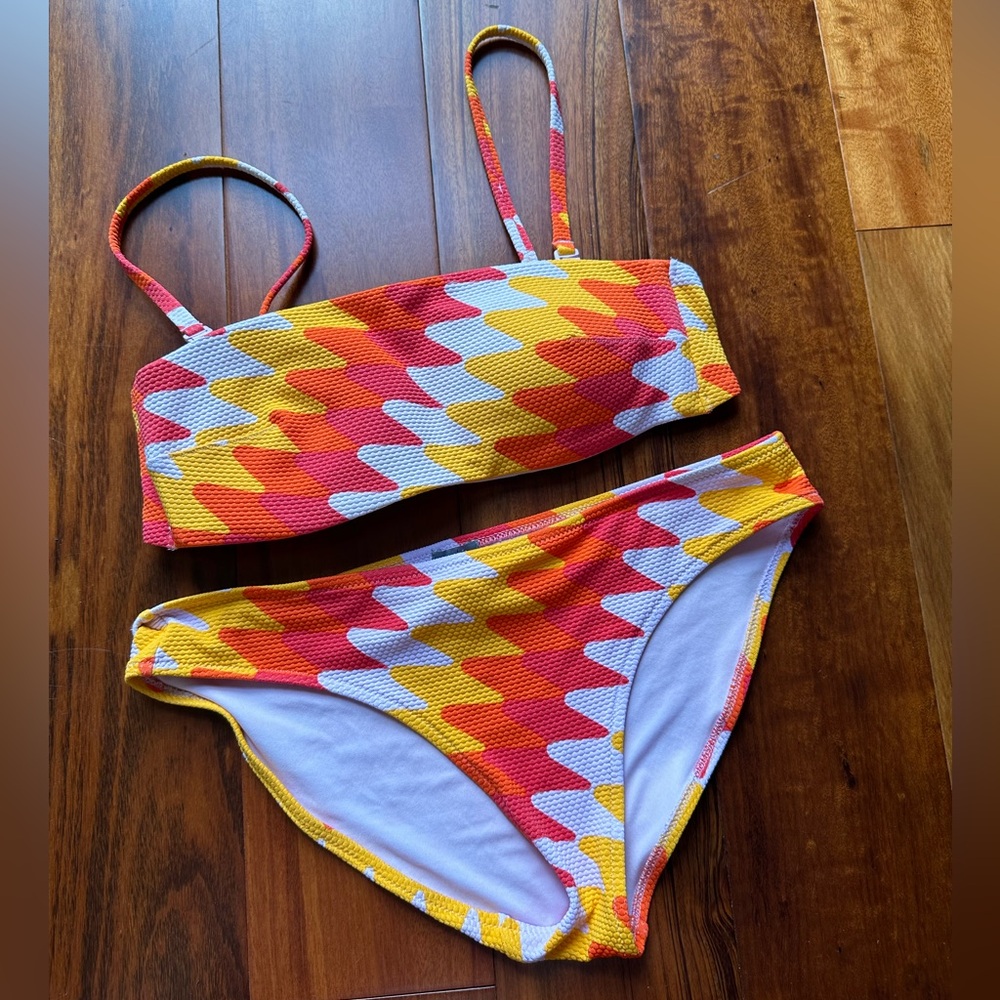 Aerie colorful zig zag bikini set S/M